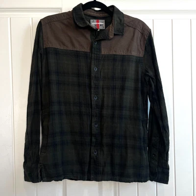 Union Bay Flannel Button Down Shirt Men's Small Green Plaid Fall Winter - Image 1 of 4