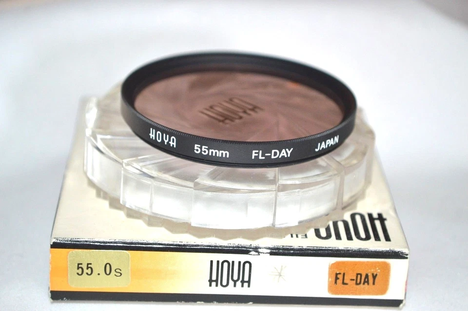 Hoya 55 mm FL-Day  Screw-In Filter with Case and Box Made in Japan (S-108) - Image 1 of 3