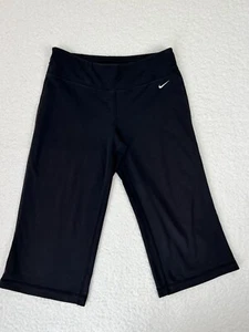 Nike Womens Capri Pants Sweatpants Jogger Size Medium Dri Fit Swoosh Ladies - Picture 1 of 12