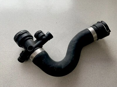 BMW X3 3.0Si E83LCI 2006-2010 ~ Manguera de refrigerante superior del radiador ~ 17123415433 ~ OEM Foto 1 de 3