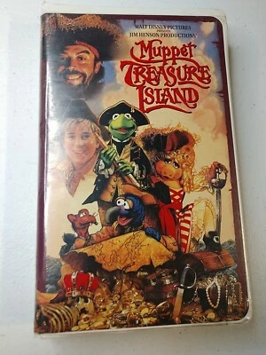 Muppet Treasure Island (VHS, 1996) Clamshell Case Tim Curry Jim Henson - Image 1 of 4