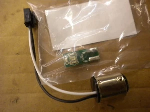 2015 Harley Davidson FLHTKSE ultra limited CVO Kuryakyn LED socket 194? bulb - Picture 1 of 1