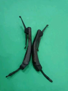 Headlight Wiper Arm  WITH BLADE  Volvo Right Passenger's Side XC70 V70 S60 V70XC - Picture 1 of 12