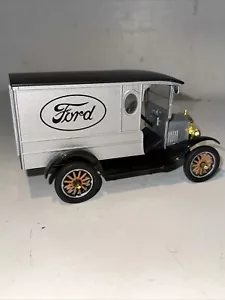 Ford Model-T Paddy Wagon Motor Max 1925 1:24 Scale - Picture 1 of 6