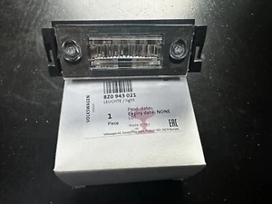 Genuine New Audi A2 Rear Number Plate Light (Either Side) - 8Z0 943 021 - Picture 1 of 4