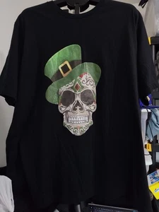 T-shirt grafica Bella + tela 4XL donna nera folletto teschio irlandese - Foto 1 di 3