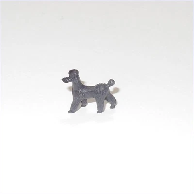 Corgi Toys  511 Chipperfields Circus Mary Chipperfield Black Poodle Figure - Image 1 of 4