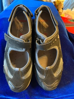 Ecco Biom Lite Mary Jane Walking Shoes Black Gray Womens Sz 42/10 - Image 1 of 4