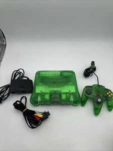 Sistema de consola Nintendo 64 N64 Funtastic Jungle Green auténtico probado OEM COMO NUEVO - Imagen 1 de 14