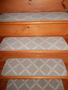13 Step 9" X 30" + Landing 28'' x 30'' Stair Treads WOOL Woven Carpet. - Picture 1 of 4