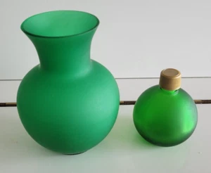 SATIN FROSTED ANCHOR HOCKING GREEN FLOWER VASE 5.5 INCHES DIAMETER 2.5 INCHES - Picture 1 of 7