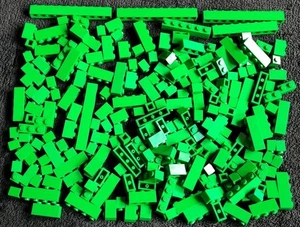 LEGO 200g Green Bricks Building Blocks 1x Mixed Pieces Bundle Lot 1x4 1x8 1x2 - Picture 1 of 5