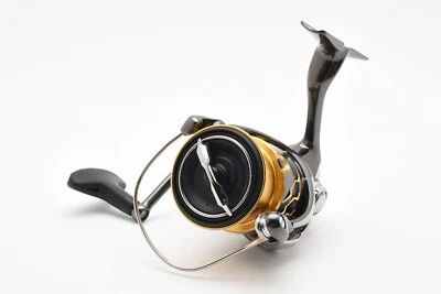 🌟Excellent+5🌟 Shimano 20 Twin Power C3000MHG Both Spinning Reel JAPAN #489 - Image 1 of 4