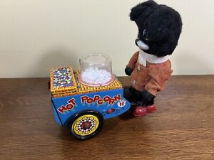 S&E Hot Popcorn Cart Popper Bear Battery Operated Toy Japan Vintage