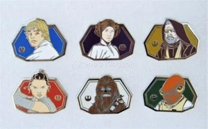 JUEGO DE 6 PINES ACKBAR DISNEY HIDDEN MICKEY 2023 STAR WARS HEROES LUKE LEIA CHEWBACCA - Imagen 1 de 1