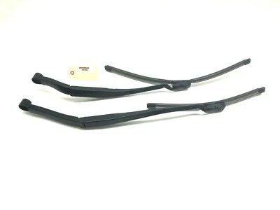 2016-2020 CADILLAC CT6 FRONT WINDSHIELD WIPER ARM W/ BLADE LEFT & RIGHT PAIR OEM - Image 1 of 4
