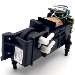 Schwarzer Precision SP 100 SA-VD Vibrating Diaphragm Pump, 24VDC, 1.5 l/min - Picture 1 of 4