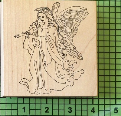 Ángel con paloma #80021 sello de goma montado en madera por Stamps Happen Foto 1 de 3