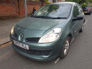 Renault clio expression vvt quickshift 1.2 semi auto 57 plate damaged salvage - Picture 1 of 11