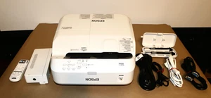 Epson Brightlink 695Wi 3LCD Short-throw Projector 3500 lumens. 32- 67 Hours - Picture 1 of 15