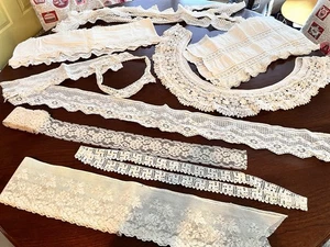 Lot of Vintage White and Beige Crochet and Lace Pieces - Bild 1 von 21