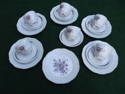 Mitterteich - Porzellan * Kaffeeservice, 18-teilig * Veilchen, grüner Rand - Bild 1 von 4