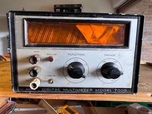 INSTRUMENTATION FAIRCHILD 7000 DIGITAL MULTIMETER Teil + Bauteile 5,3kg #5.4F - Zdjęcie 1 z 21