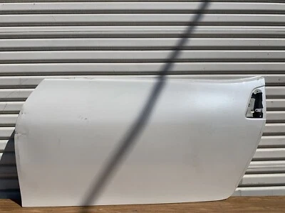 2009 - 2020 NISSAN 370Z  COUPE FRONT LEFT DOOR OEM USED - Image 1 of 4