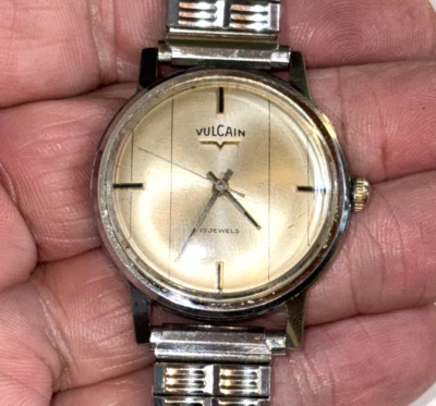 VULCAÍNA LT CAL. RELOJ PULSERA 1686 AÑOS 70 17J 34M - FUNCIONANDO - MEJOR OFERTA Foto 1 de 4