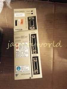 1PCS SGDF-B5CP Servoazionamento #E5 - Foto 1 di 4