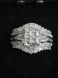 925 RUNDER & SMARAGDSCHLIFF SUPER FUNKELNDER & WUNDERSCHÖNER MULTI CZ STEIN RING GRÖSSE 8 - Bild 1 von 15