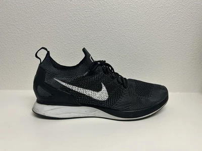 Nike Mariah Flyknit Racer Negro Blanco Hombre Talla 12 Zapato para Correr Sin Plantillas Foto 1 de 4