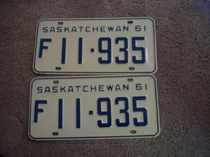SASKATCHEWAN 1961 NOS NICE LICENSE PLATE BUY ALL STATES HERE FREE SHIPPING - Picture 1 of 1
