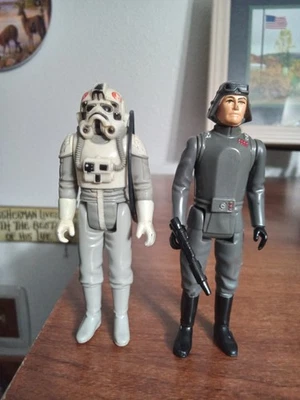 Figuras de colección Star Wars 1980 AT-AT Driver y AT-AT Commander ¡Completas! *¡LEER*!! Foto 1 de 4
