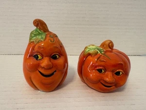 Halloween Anthropomorphic Jack-o-lantern Salt & Pepper Shakers - Picture 1 of 6