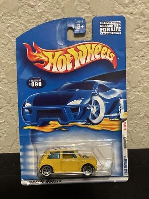 Hot Wheels 2000 Collector # 090 First Editions # 30/36 Mini Cooper yellow - Image 1 of 4