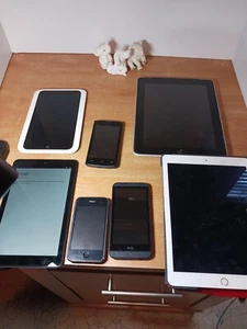 Lot Of 7 IPADs & Phones For Parts Locked Samsung Some Work Some Do Not - Picture 1 of 17