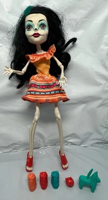 Monster High Skelita Calaveras Scarnival Doll with Accessories - Image 1 of 4