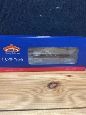 Bachmann 31-165 LMS Black 2-4-2 Aspinall L&YR Tank Locomotive 10695 - Image 1 of 4