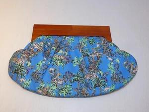 Lilly Pulitzer Clutch Bag, Blue w Jungle Animals, Wood Handle - Picture 1 of 7