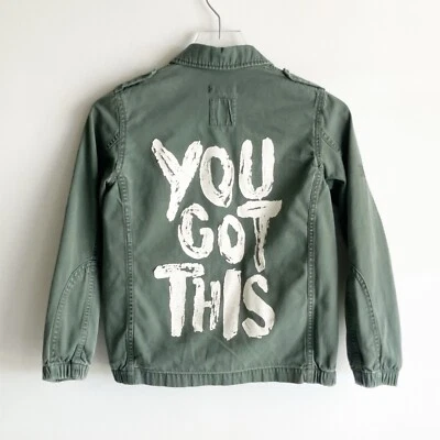 PLS READ H&M 9-10 You Got This Chaqueta Ejército Niña Bolsillos Eléctricos Verde Oliva Foto 1 de 4