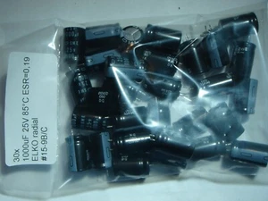 30x 1000uF 25V 85°C ESR=0,19 ELKO radiale #15-9B/C#17g - Foto 1 di 4