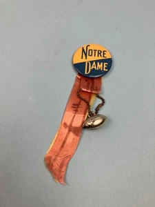 60's vintage  Notre Dame pinback with plastic football - Picture 1 of 6