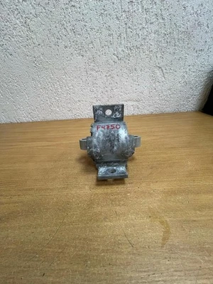 Jaguar XF X250 2010 Diesel 177kW Soporte de montaje del motor F4750 EPG38584 Foto 1 de 4