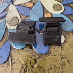 FISHER MT-6420(C) TURNTABLE Hinges For Dust Cover HINGES ONLY OEM ORIGINAL PARTS - Picture 1 of 6