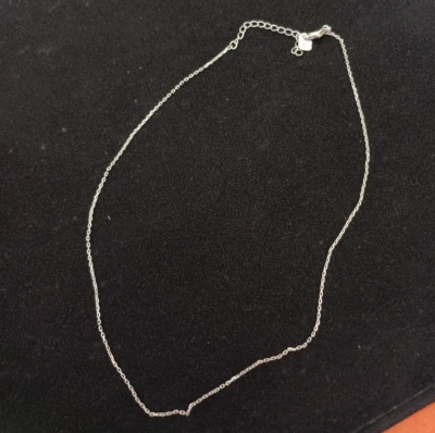 SWAROVSKI CATENINA CIGNO LOGO CON CRISTALLI - Immagine 1 di 3