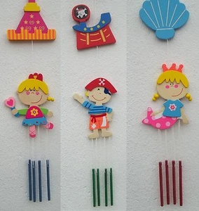 Klangspiel, Windspiel, Fensterbild Mobile aus Holz Kinder Kindergeburtstag Pirat - Picture 1 of 4
