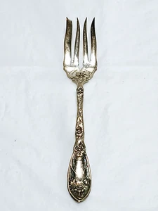 1908 Ornate Floral Design Oxford Silver Plate Co. Meat Serving Fork 8.25" - Picture 1 of 10
