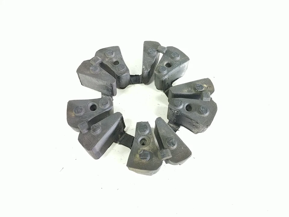 Каучуки ступицы звездочки привода заднего колеса 98 Triumph Sprint 900 - Изображение 1 из 4