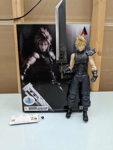Final Fantasy Action Figure Cloud Strife PLAY ARTS Kai REMAKE No.1 SQUARE ENIX - Picture 1 of 5